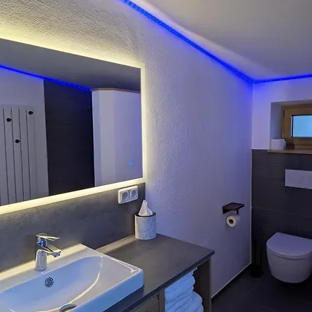 Ferienwohnung Goasnstoi - Mit Hottub Und Bergblick Im Inntal Flintsbach Exterior foto