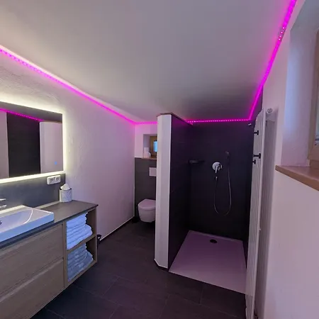 Ferienwohnung Goasnstoi - Mit Hottub Und Bergblick Im Inntal Flintsbach Exterior foto
