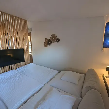 Ferienwohnung Goasnstoi - Mit Hottub Und Bergblick Im Inntal Flintsbach Exterior foto