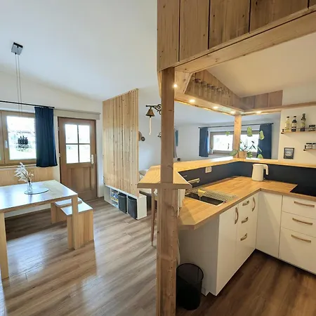 Ferienwohnung Goasnstoi - Mit Hottub Und Bergblick Im Inntal Flintsbach Exterior foto
