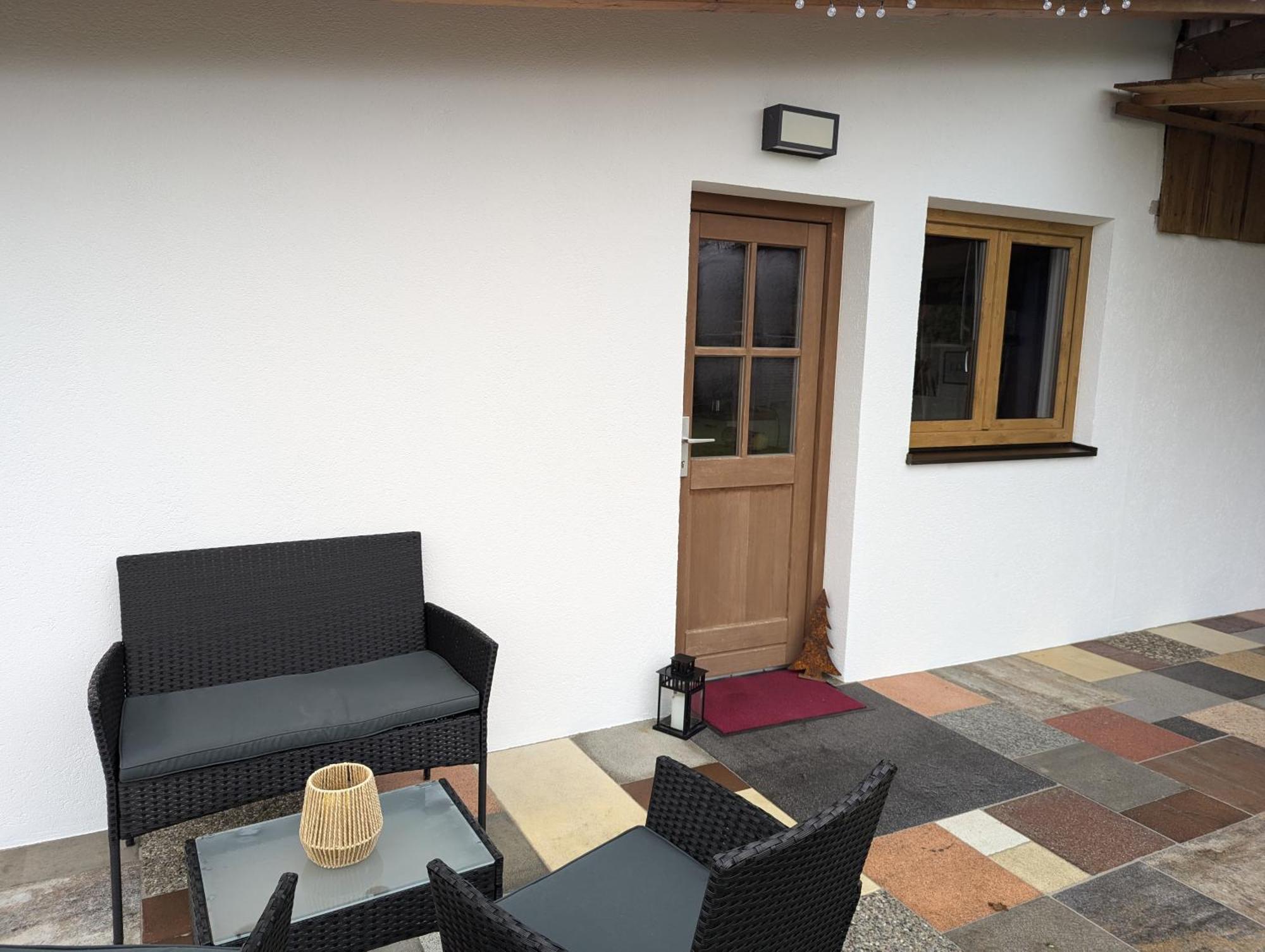 Ferienhaus Goasnstoi - Mit Hottub Und Bergblick Im Inntal